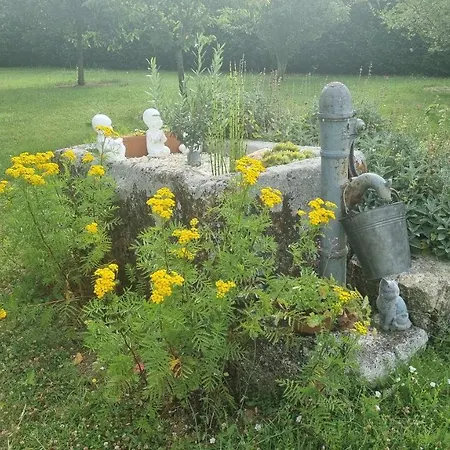 Dom wakacyjny La Vignentaise Bois